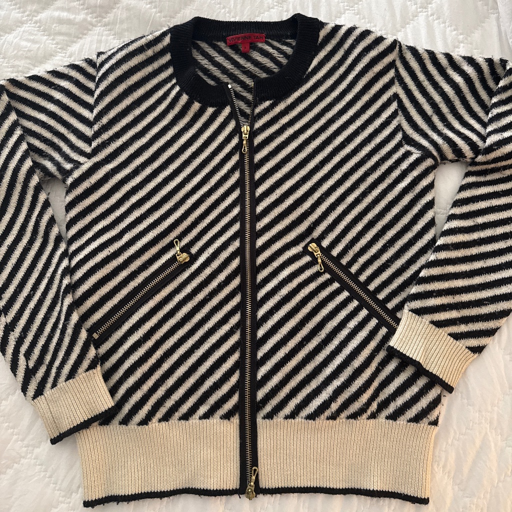 Vivienne Tam Sweater